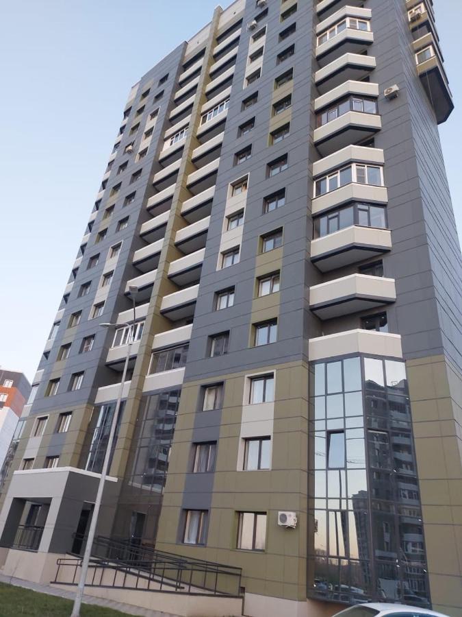 1 Комнатная Драмтеатр 1Bedroom Apartment Ustʼ-Kamenogorsk エクステリア 写真